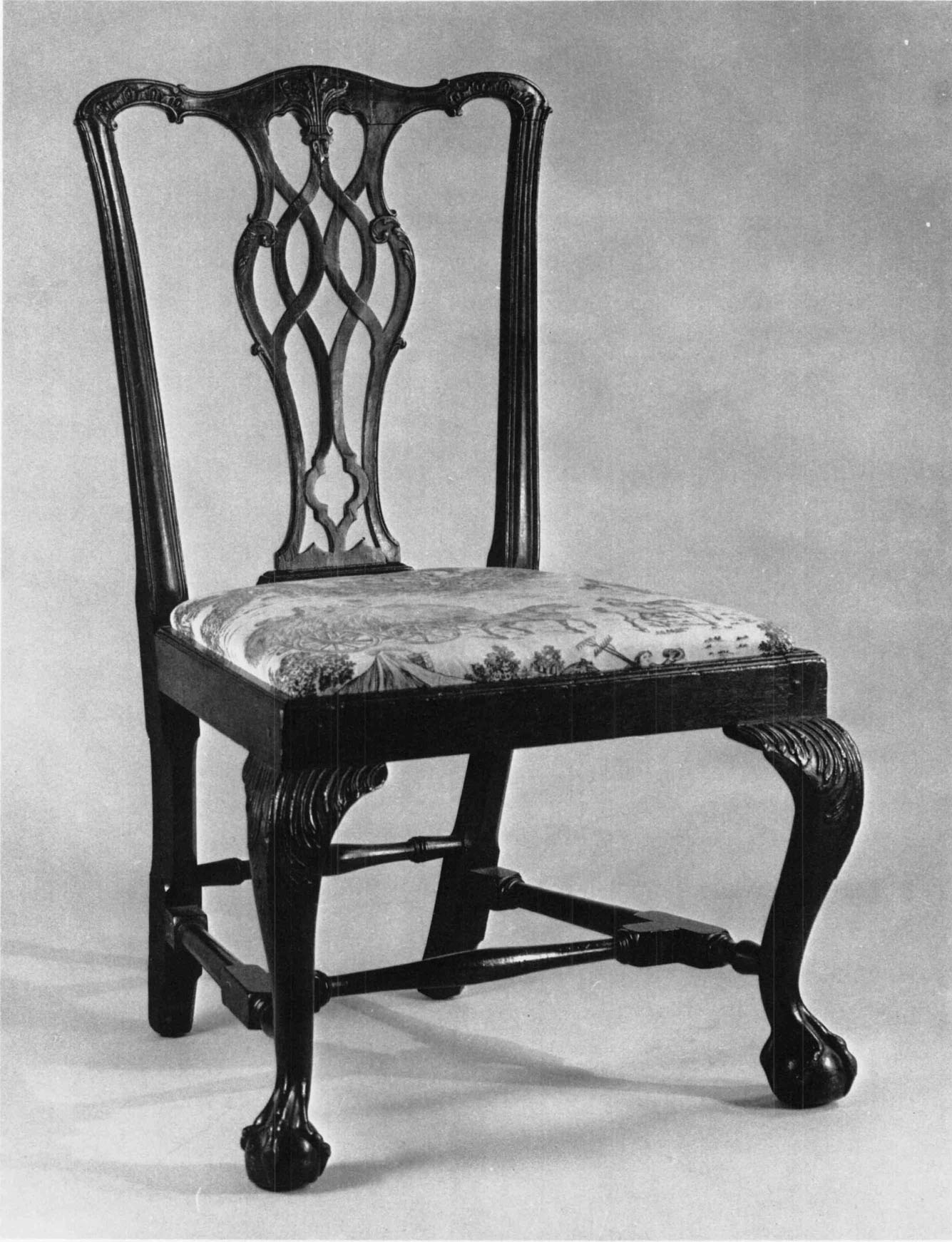 Lot - A Federal mahogany lolling chair, Massachusetts, late 18th